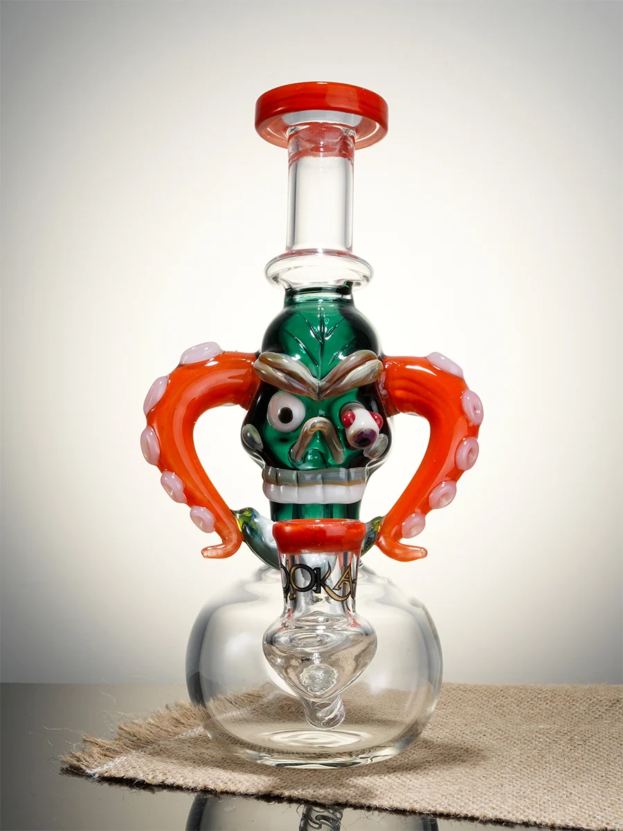 Lookah Rig 8" Mini Cool Tyrannosaurus Rex Skull Dab Rig, Colors: Green Lookah Rig 8" Mini Cool Tyrannosaurus Rex Skull Dab Rig, Colors: Green