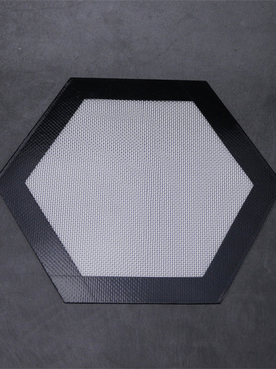 Hexagon Silicone Dab Mat, 4 image Hexagon Silicone Dab Mat, 4 image