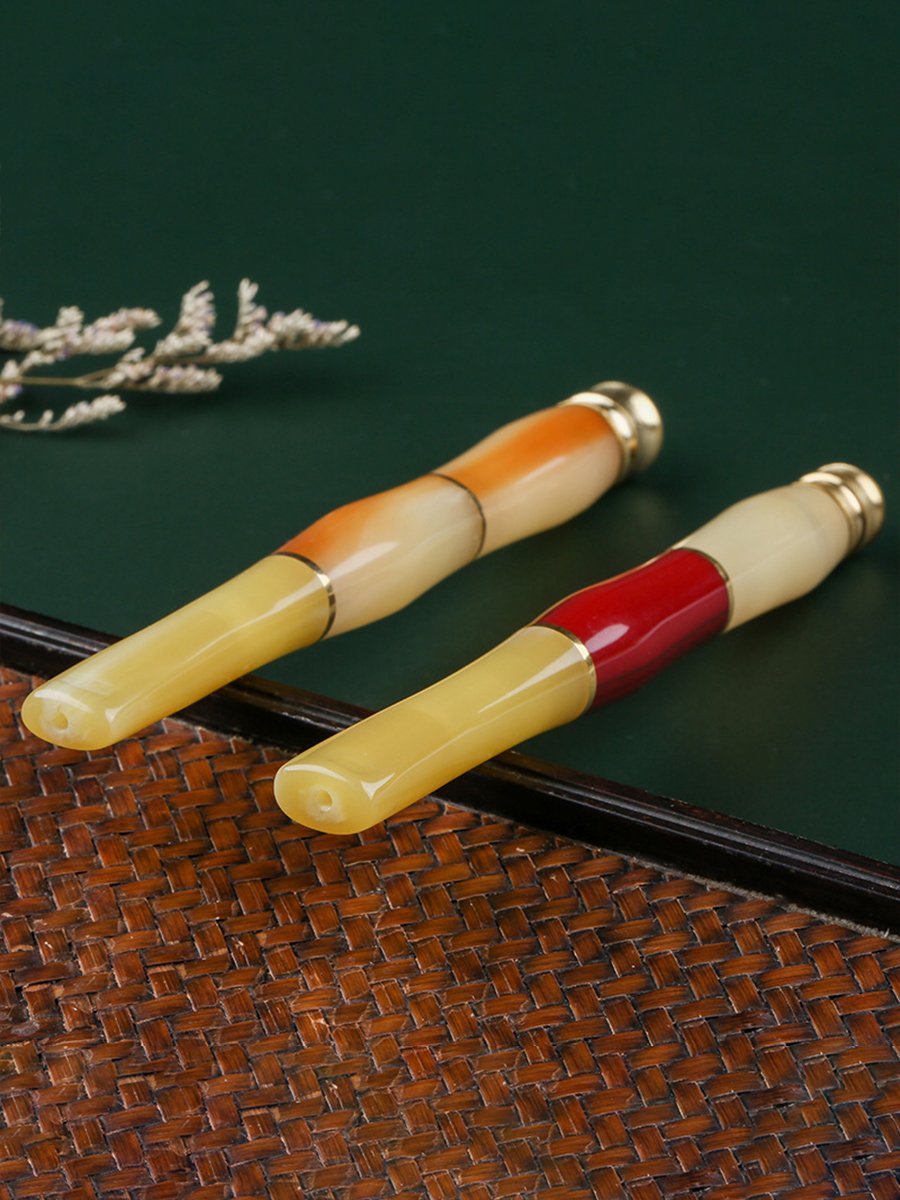 Resin extended chillum pipe Resin extended chillum pipe