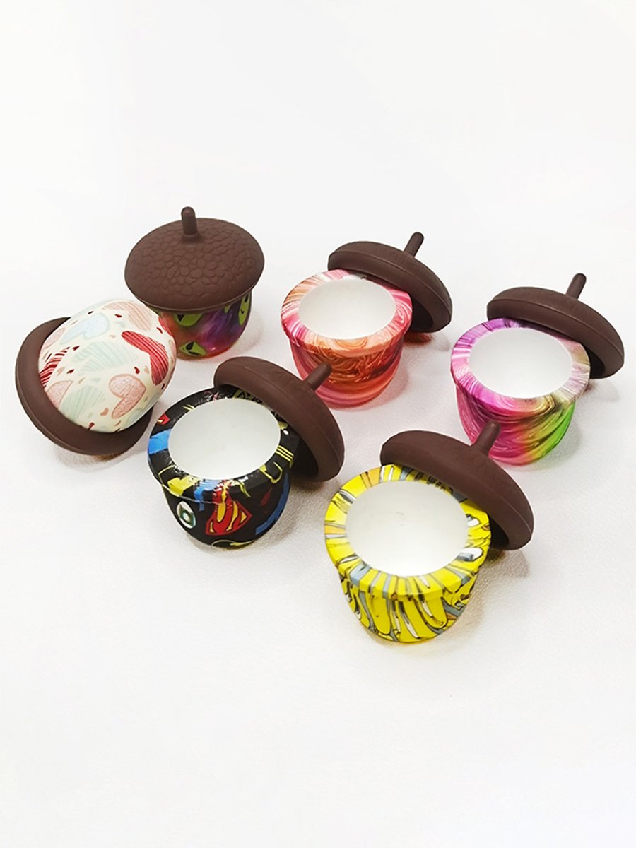 5ml Pinecone Silicone Wax Container Detail 5ml Pinecone Silicone Wax Container Detail