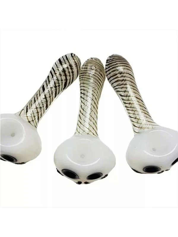 4” Halloween Swirl Stripe Glass Pipe Detail 4” Halloween Swirl Stripe Glass Pipe Detail