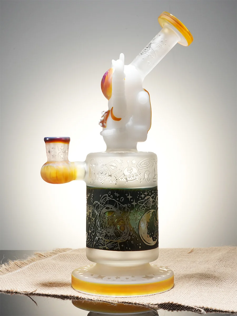Lookah 10" Cool Space Astronaut Glass Bong, Color: Yellow, 11 image Lookah 10" Cool Space Astronaut Glass Bong, Color: Yellow, 11 image