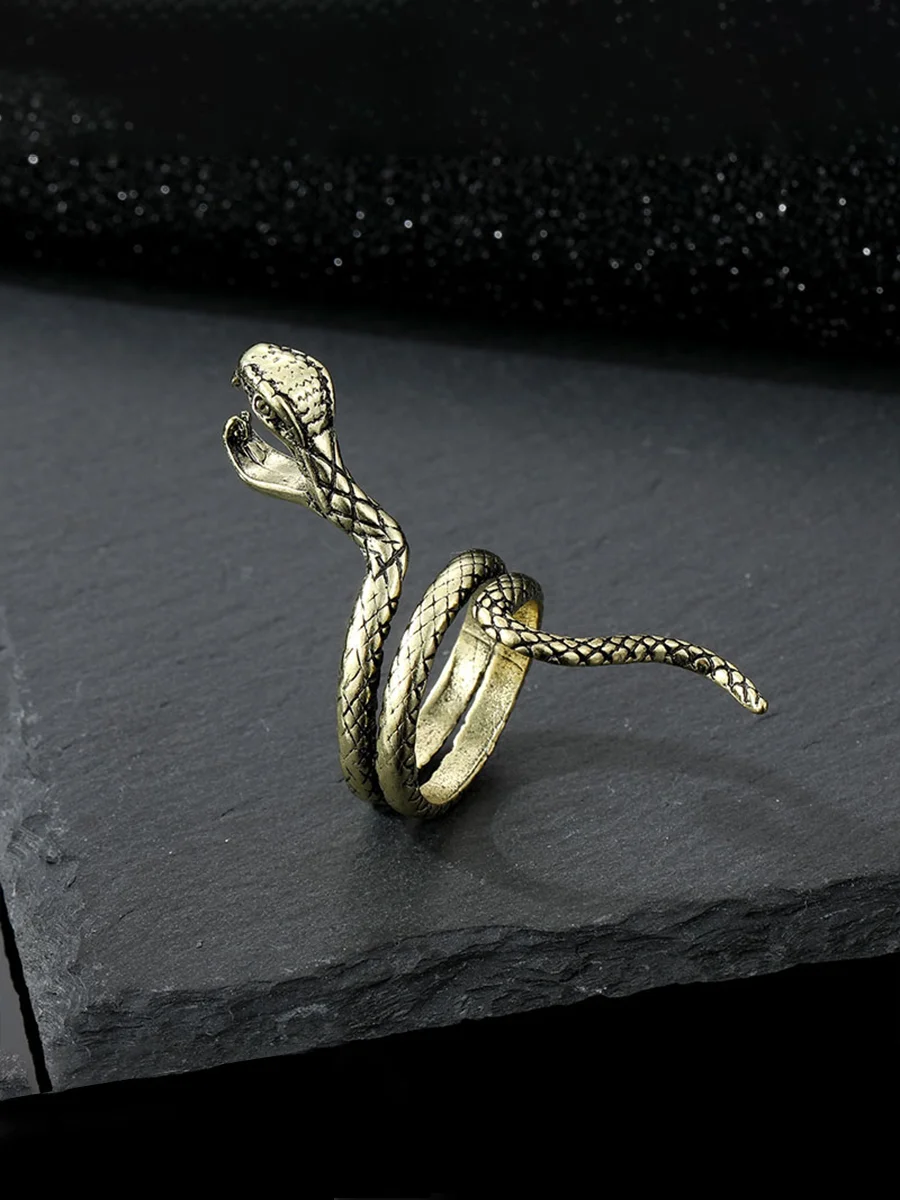 Snake Brass Cigarette Holder Ring Snake Brass Cigarette Holder Ring