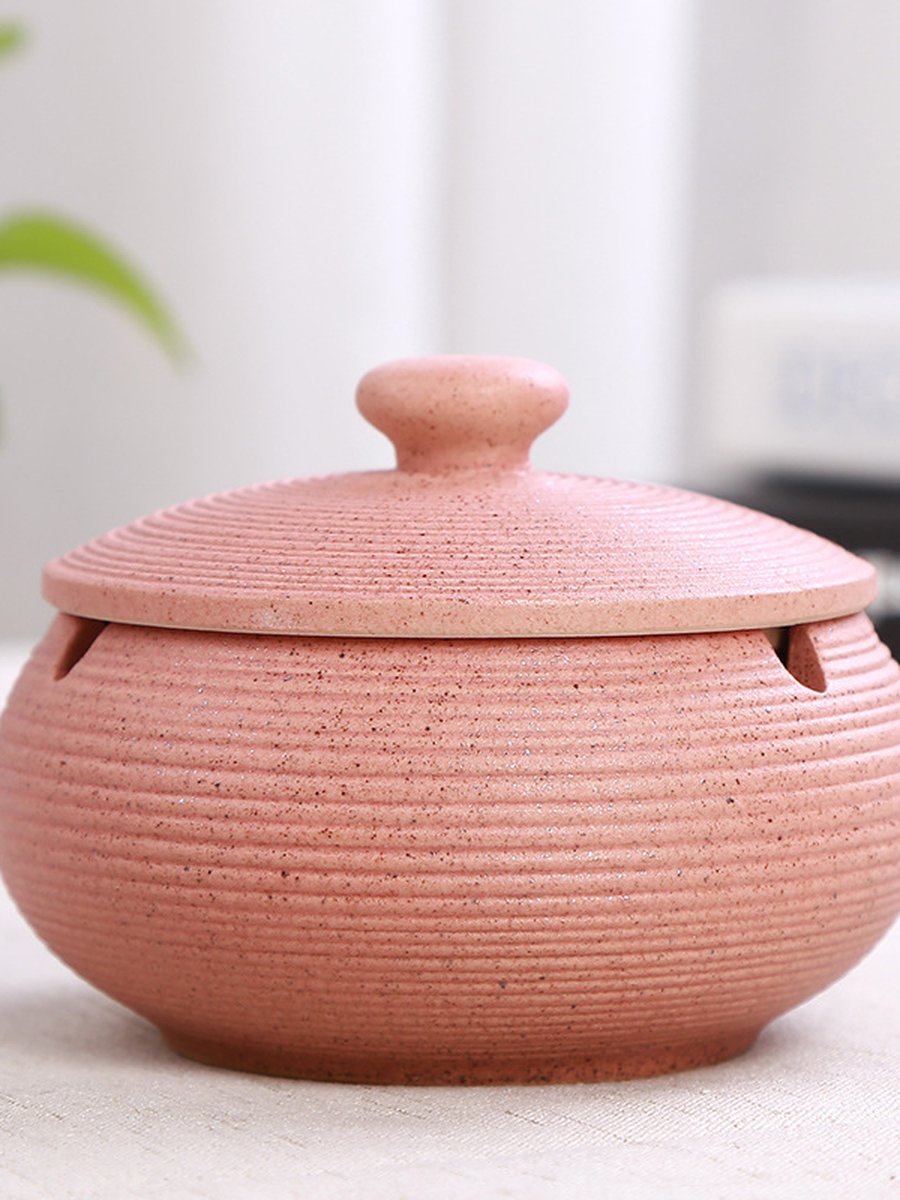 Windproof Ceramic Ashtray, Color: Green, 6 image Windproof Ceramic Ashtray, Color: Green, 6 image