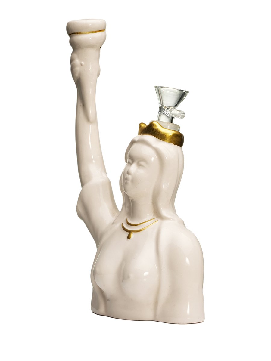 Statue of Liberty Ceramic Bong5