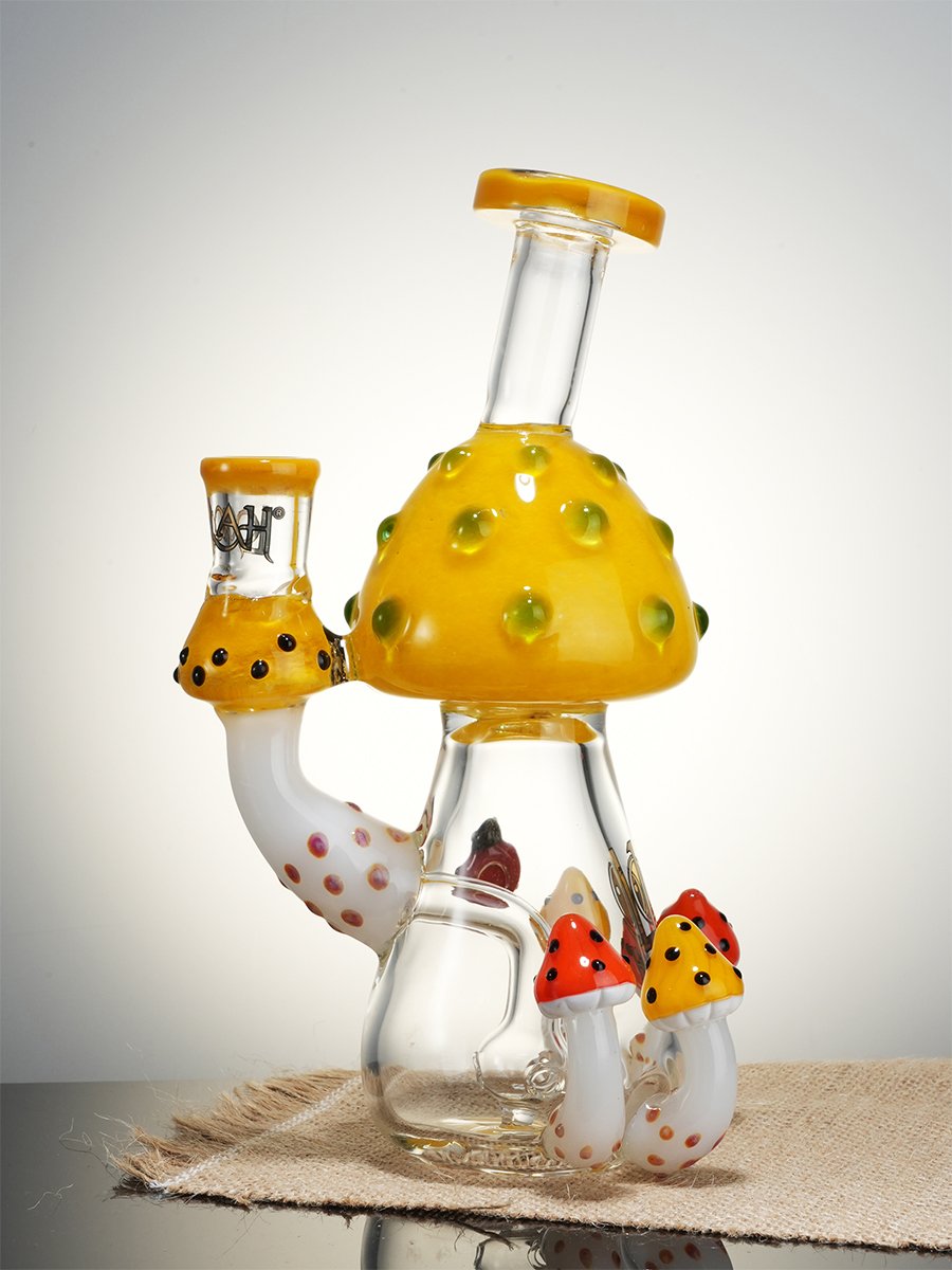 Lookah  8.5" Mini Cute Mushroom Glass Bong, Colors: Yellow, 5 image