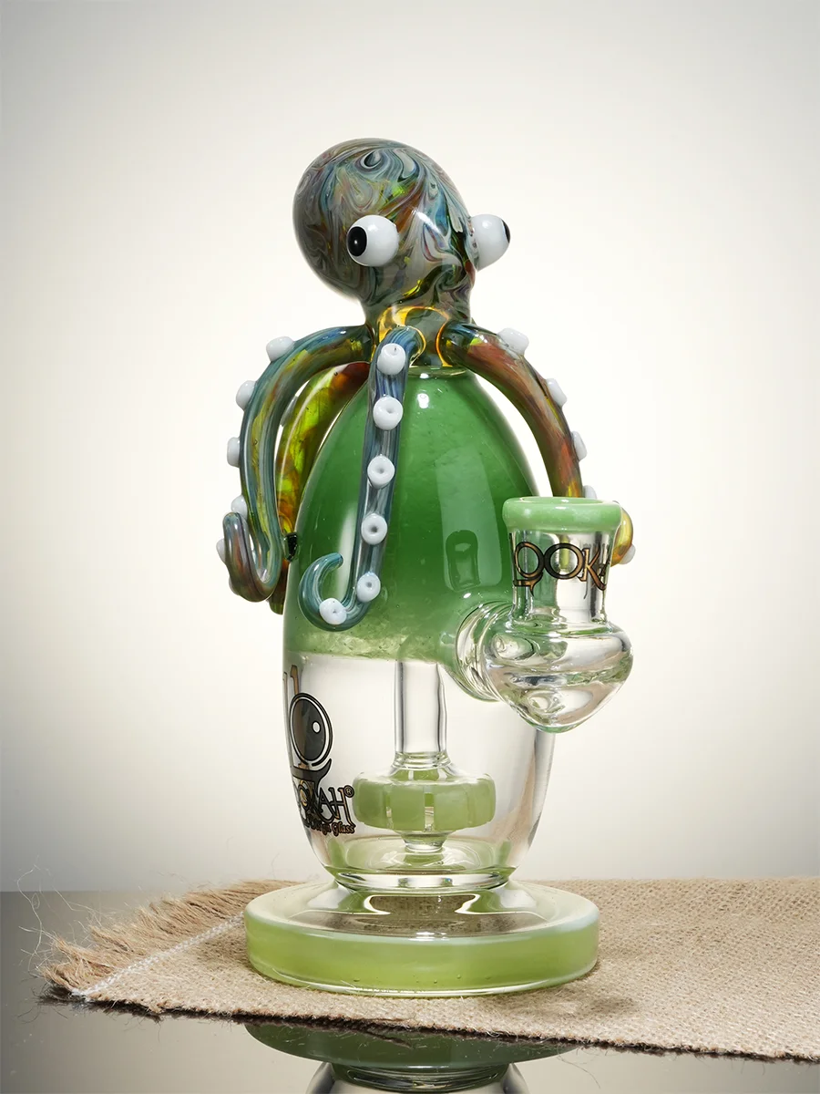 lookah-bong-7.5"-octopus-cute-turbine-perc-recycler-bong-green-7 lookah-bong-7.5"-octopus-cute-turbine-perc-recycler-bong-green-7