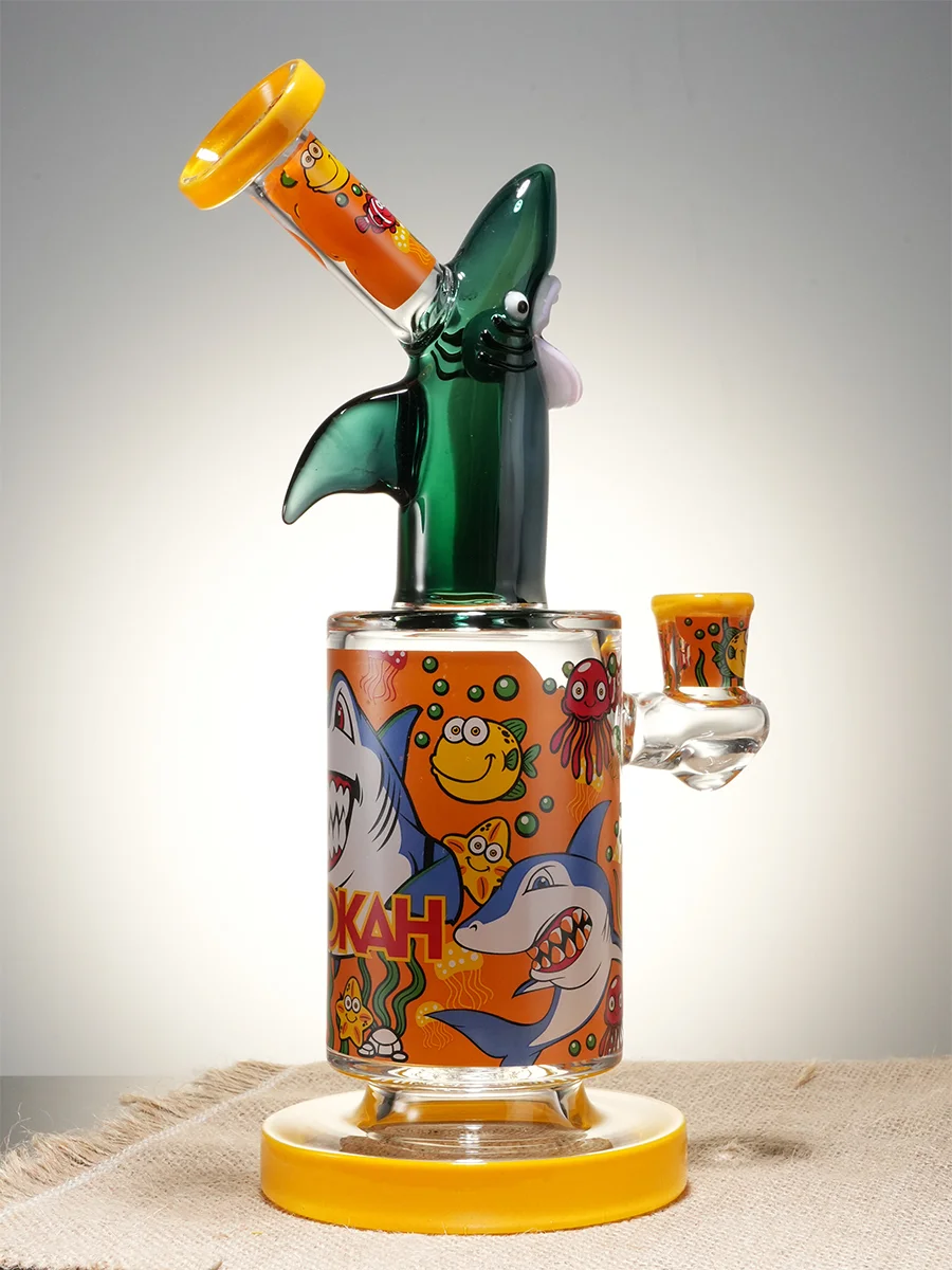 Lookah 9" Cool Shark Attack Showerhead Perc Glass Bong, Color: Green, 7 image Lookah 9" Cool Shark Attack Showerhead Perc Glass Bong, Color: Green, 7 image