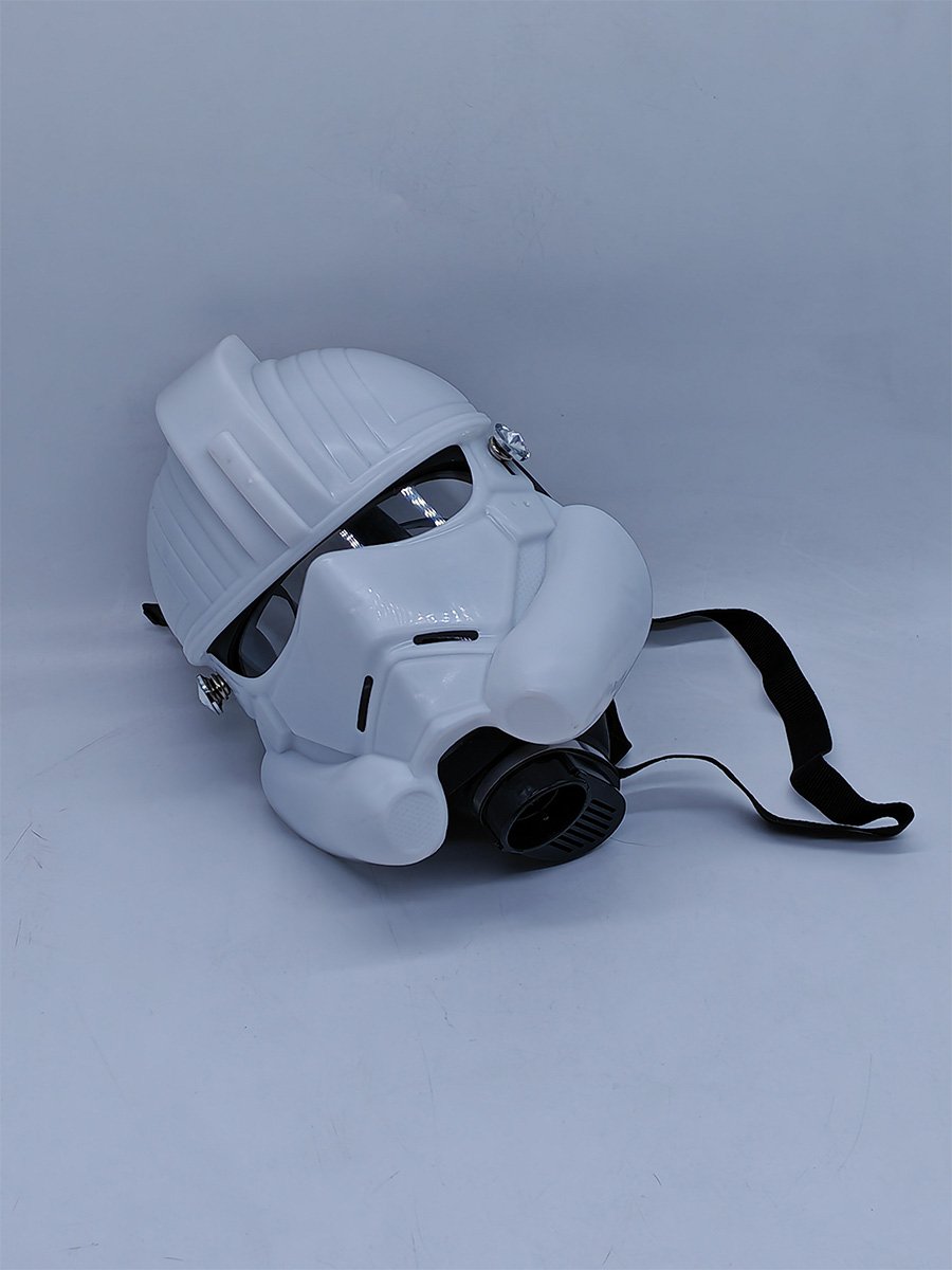 White Stormtrooper Gas Mask Bong2