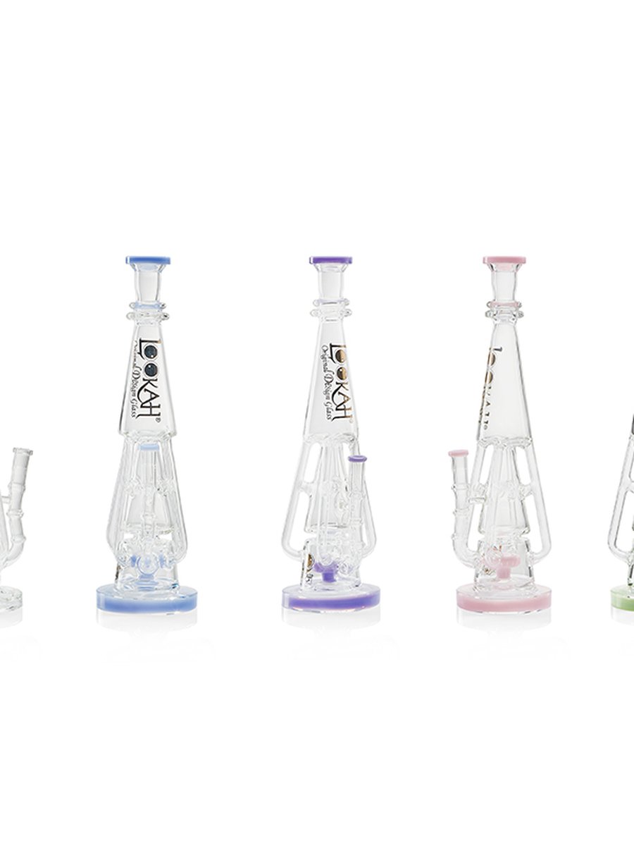 17" Christmas Tree Bong 17" Christmas Tree Bong