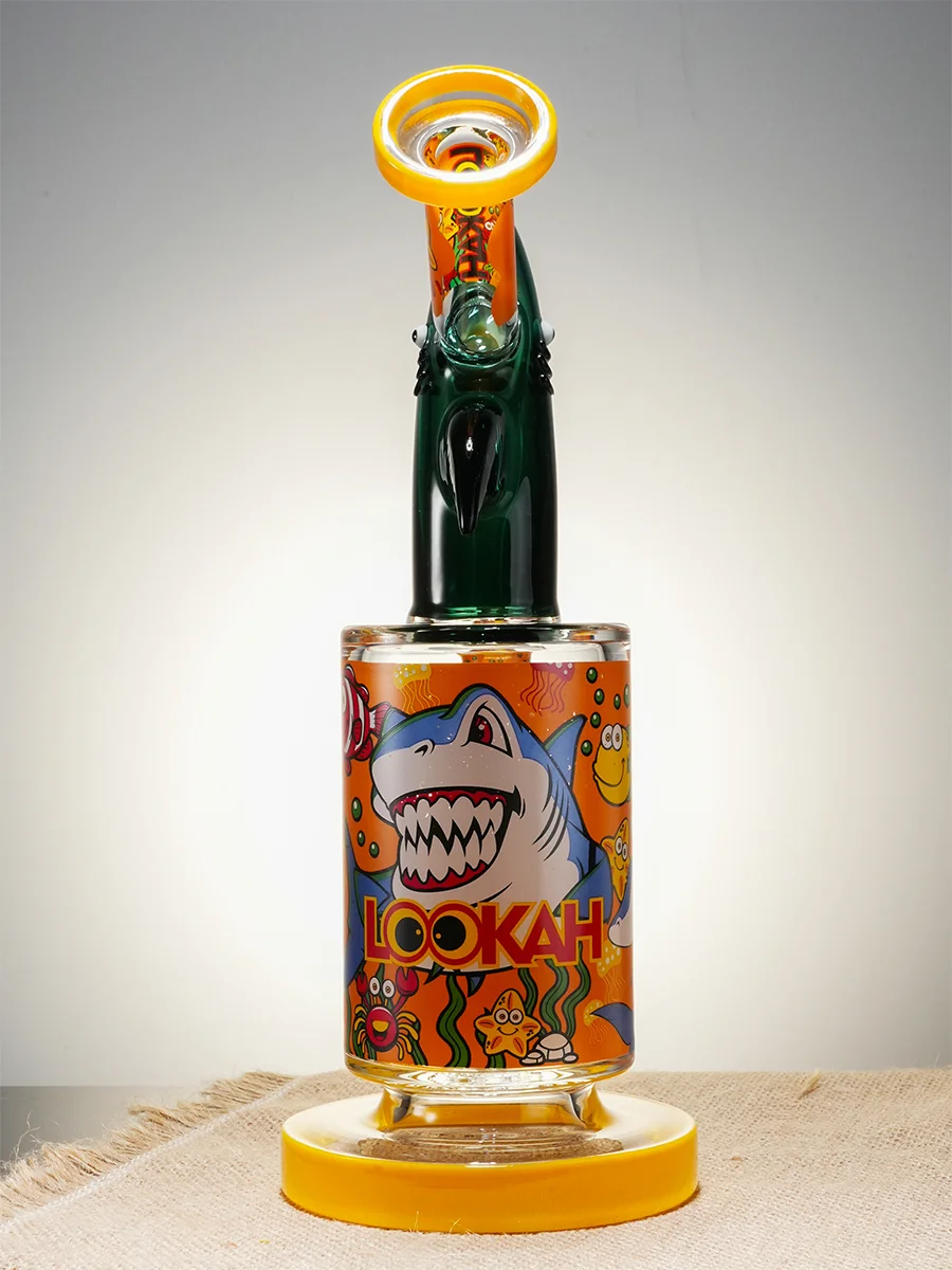 Lookah 9" Cool Shark Attack Showerhead Perc Glass Bong, Color: Green, 6 image Lookah 9" Cool Shark Attack Showerhead Perc Glass Bong, Color: Green, 6 image
