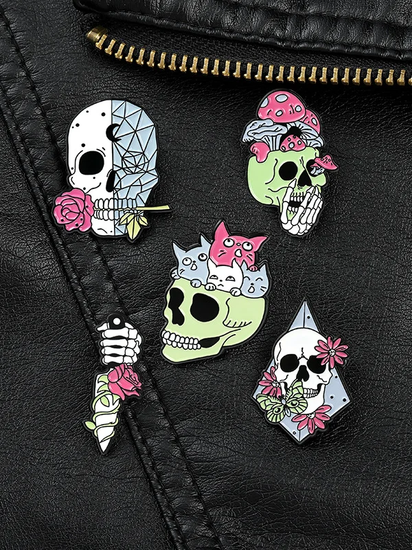5pcs Skull Pin Brooches, 2 image 5pcs Skull Pin Brooches, 2 image