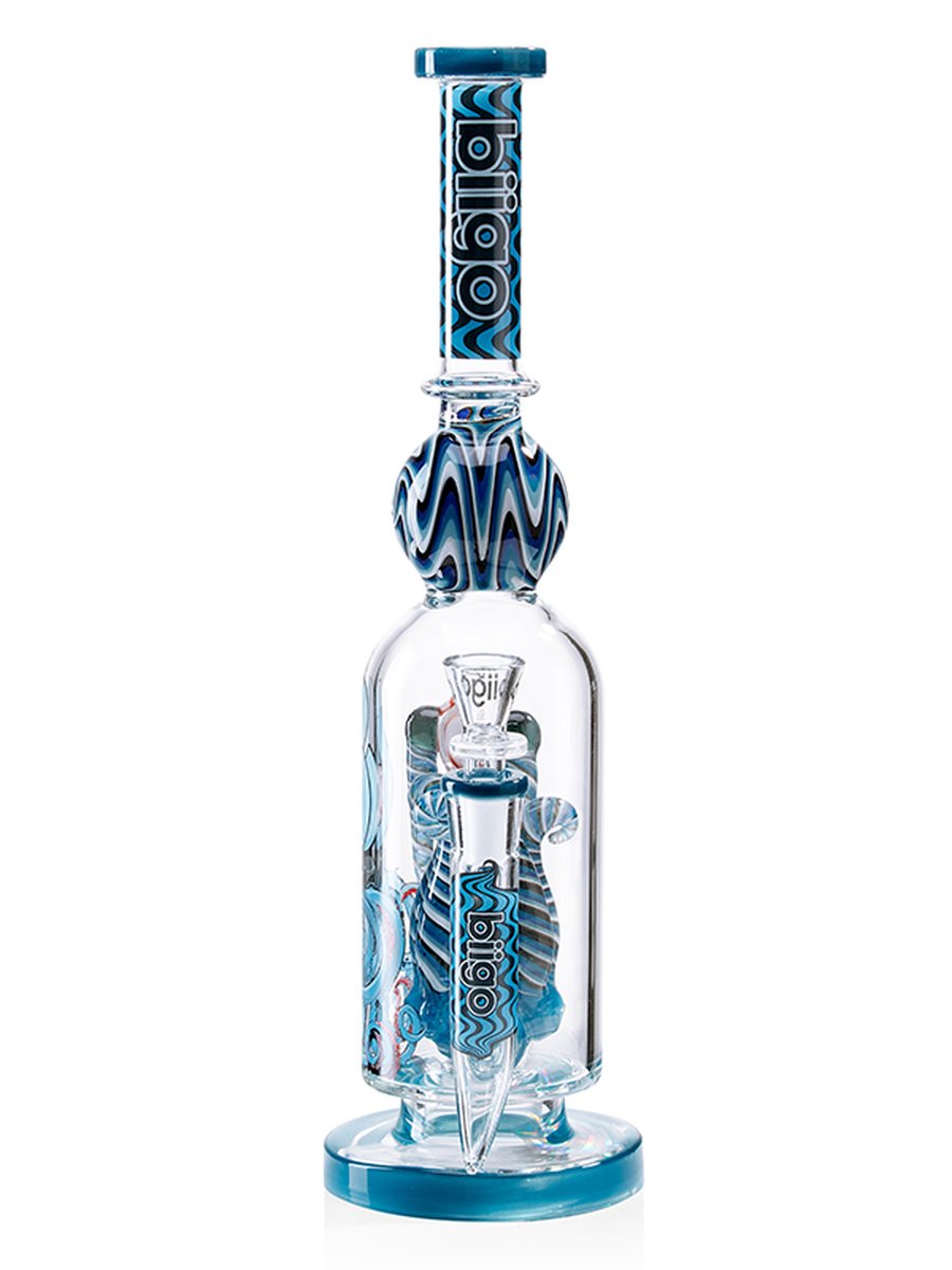 Lookah Bong 13.5 " Cute Anime Octopus Bubble Bong Water Pipe - Blue, Colors: Blue, 3 image Lookah Bong 13.5 " Cute Anime Octopus Bubble Bong Water Pipe - Blue, Colors: Blue, 3 image