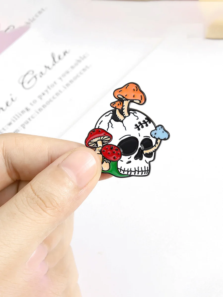 Skull Pin Brooches 2 Skull Pin Brooches 2