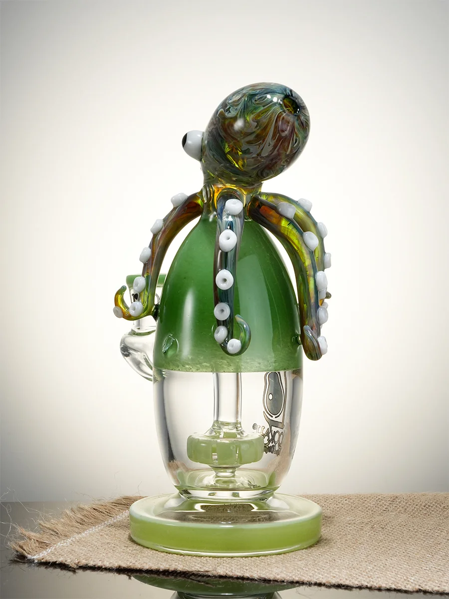lookah-bong-7.5"-octopus-cute-turbine-perc-recycler-bong-green-4 lookah-bong-7.5"-octopus-cute-turbine-perc-recycler-bong-green-4