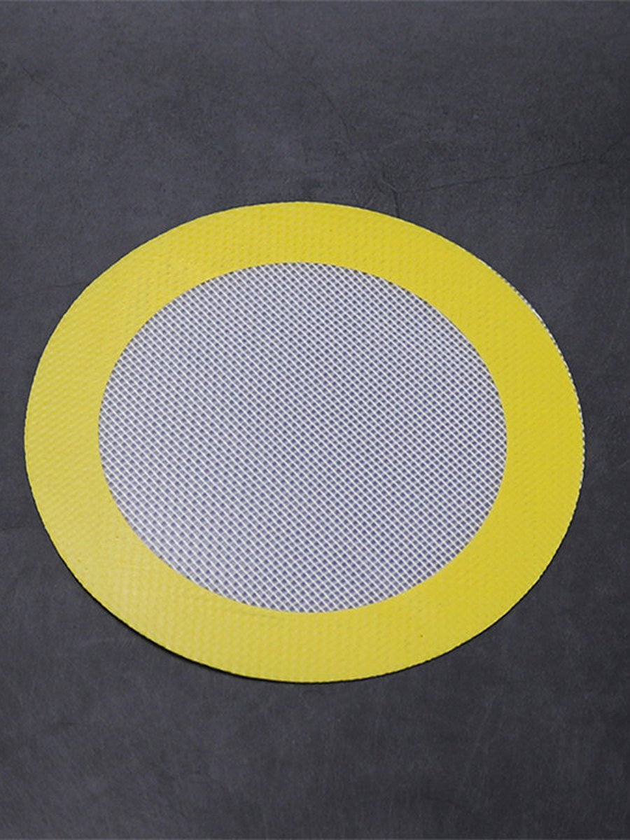 Circular Silicone Dab Mat, Size: S, 2 image Circular Silicone Dab Mat, Size: S, 2 image