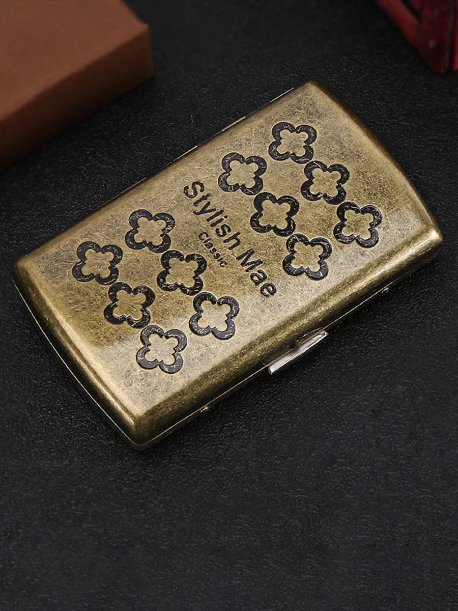 Vintage Weed Case (Holds 12  Weeds) Clover Vintage Weed Case (Holds 12  Weeds) Clover